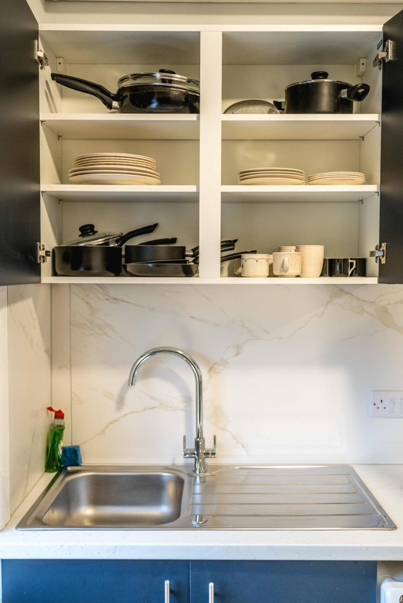 Free Parking, 2 Beds,Close To Train Station Bedford Kültér fotó